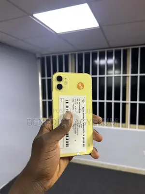 Apple iPhone 11 128 GB Yellow