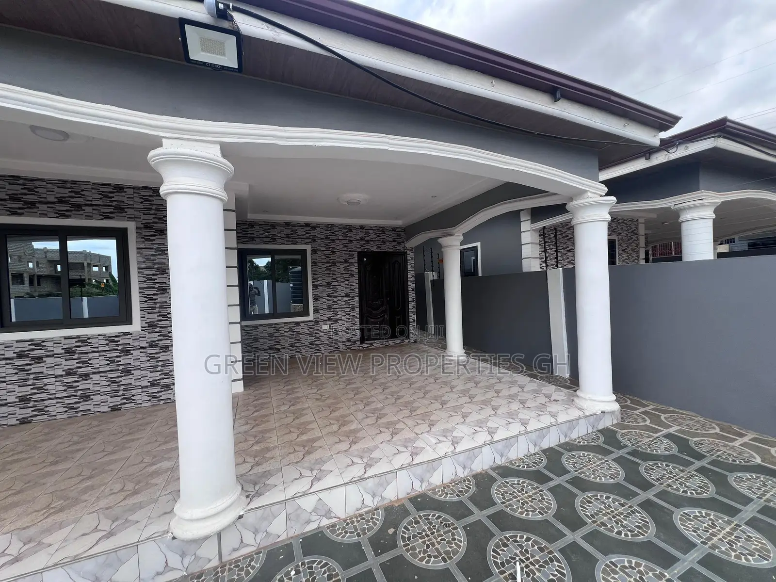3bdrm House in Kasoa for rent