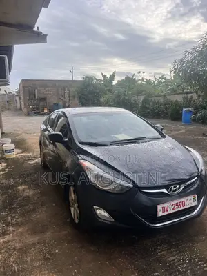 Hyundai Elantra Limited Sedan FWD (1.8L 4cyl 6A) 2013 Black
