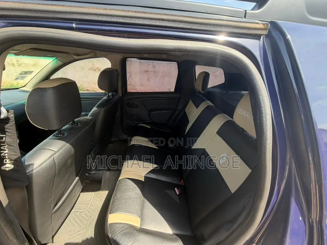 Renault Duster 2013 Blue