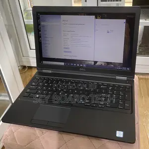 Laptop Dell Latitude 5590 16GB Intel Core i7 SSD 256GB