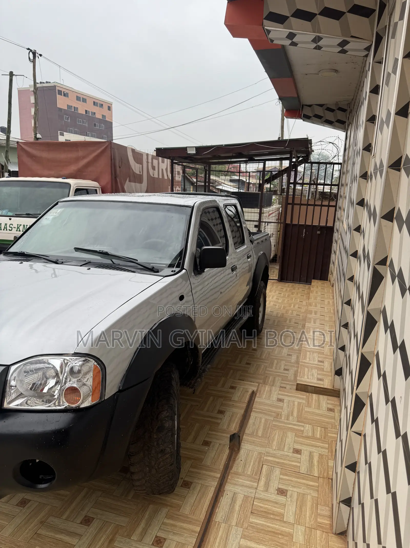 Nissan Hardbody 2008 Silver