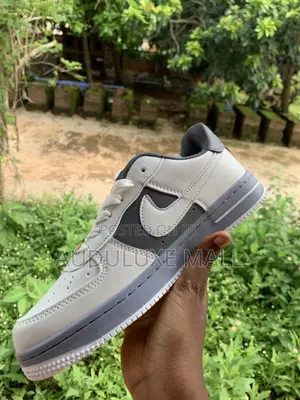 Nike Airforce 1 Boxed.