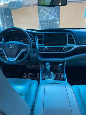 Toyota Highlander Limited V6 4x4 (3.5L 6cyl 6A) 2016 White