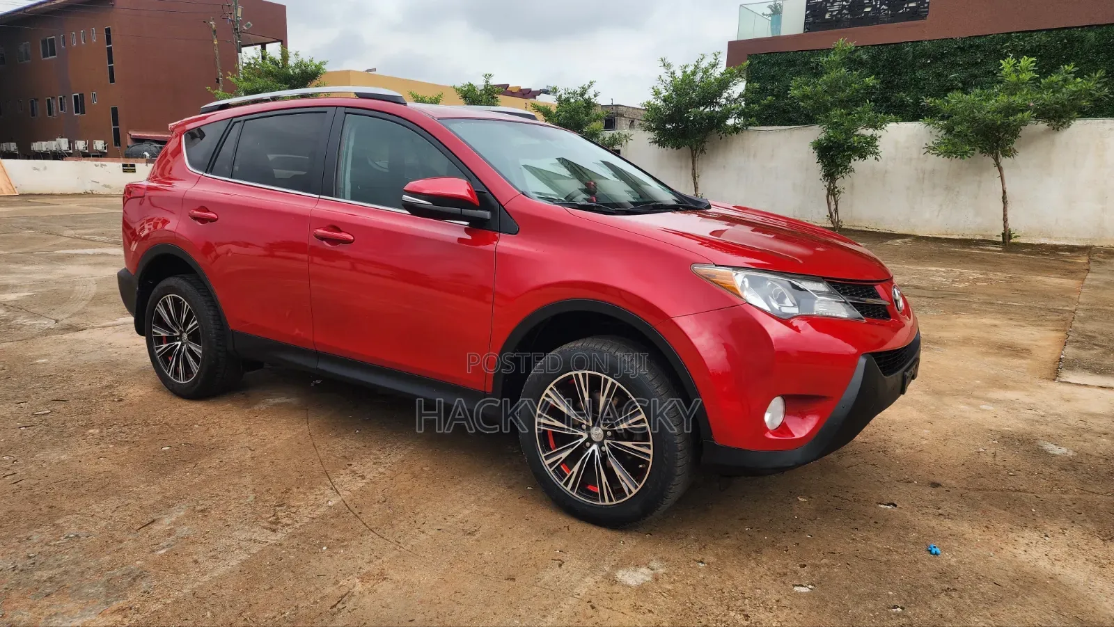 Toyota RAV4 2015 Red