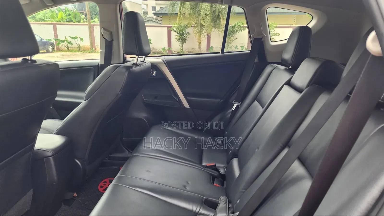 Toyota RAV4 2015 Red