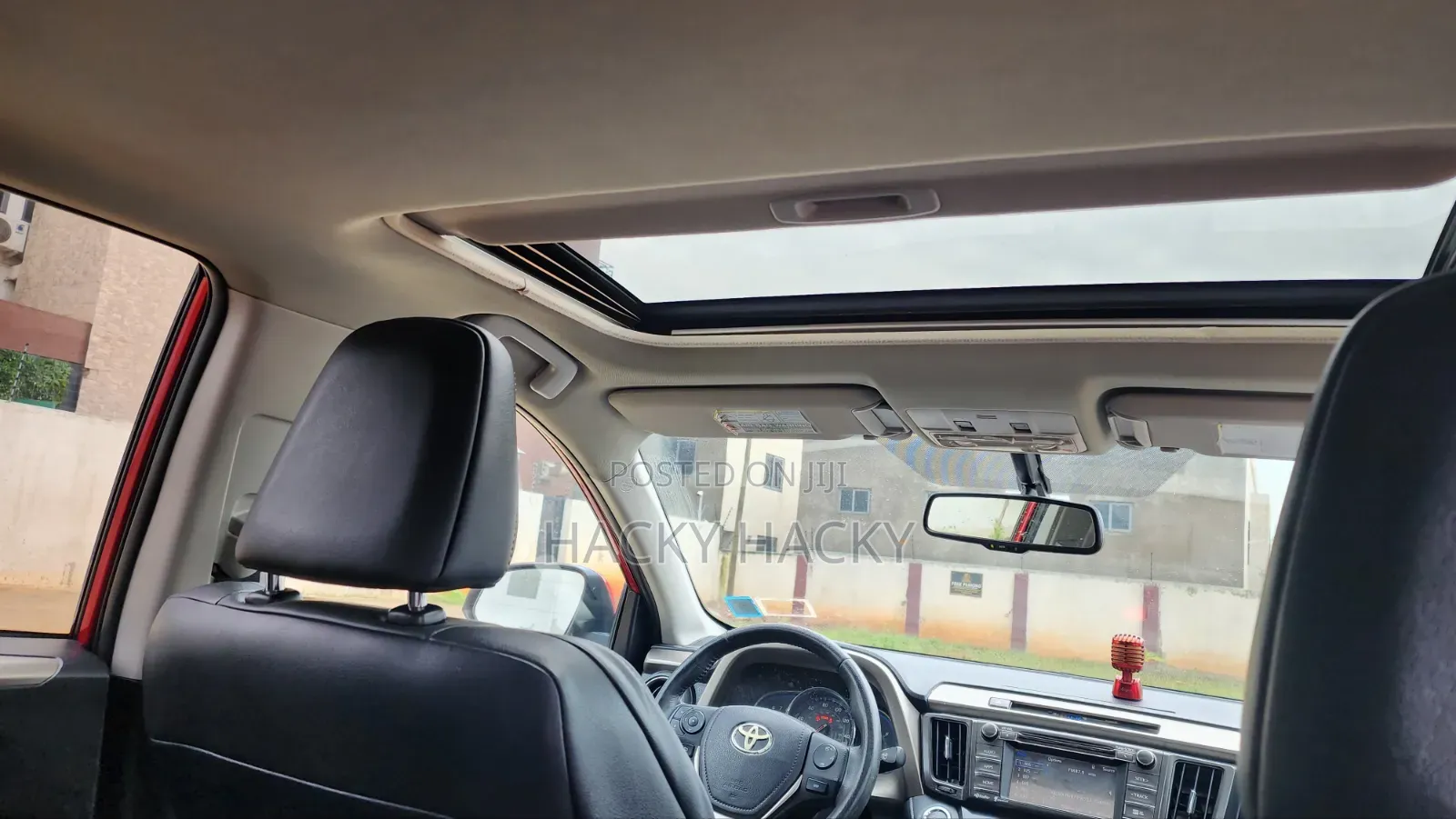 Toyota RAV4 2015 Red