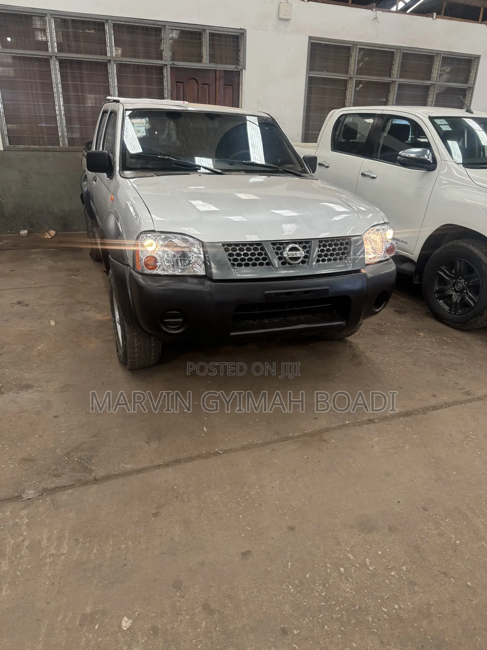 Nissan Hardbody 2008 Silver