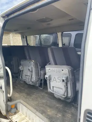 Nissan Caravan (Urvan) 2012 White