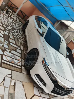 Honda Accord 2018 White