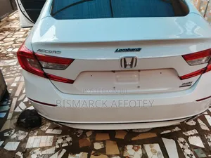 Honda Accord 2018 White