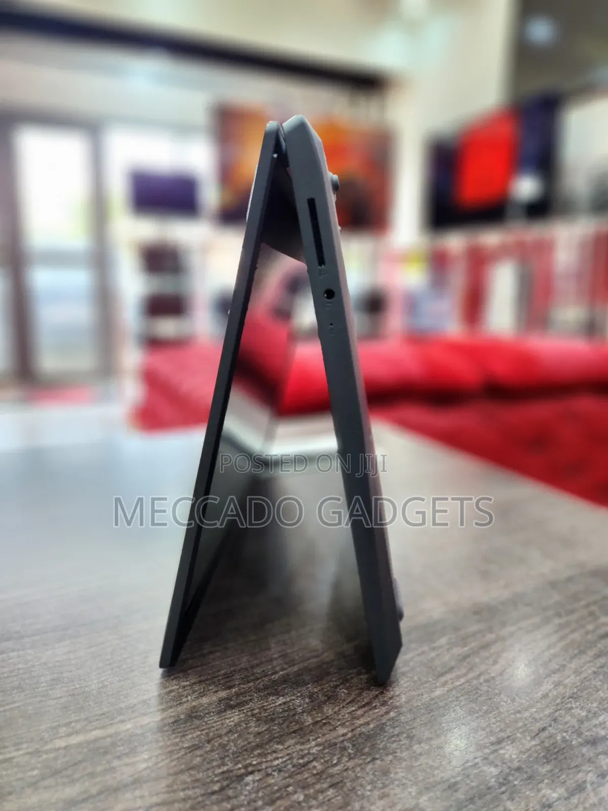 New Laptop Lenovo Ideapad V14 IGL 4GB Intel HDD 1T