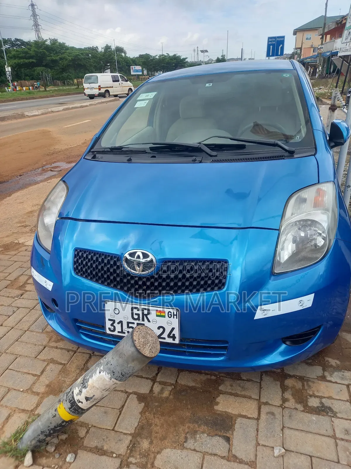 Toyota Vitz 1.5 FWD 3dr 2010 Blue