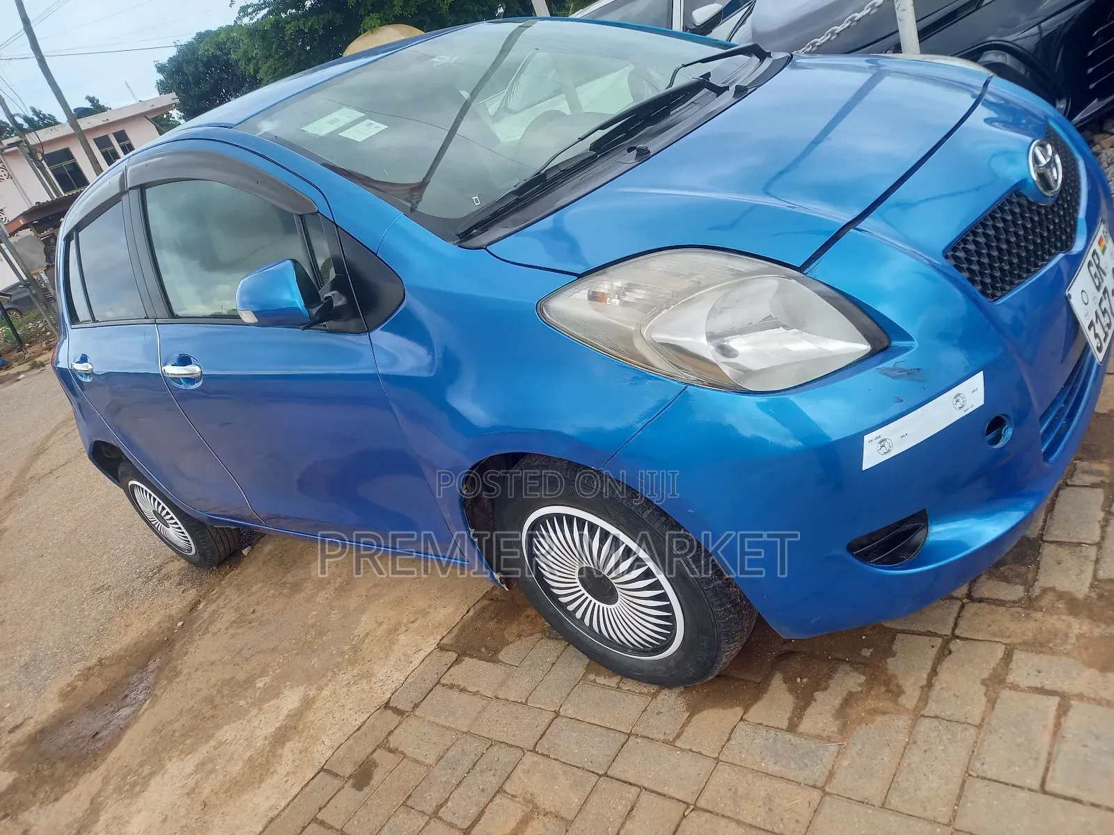 Toyota Vitz 1.5 FWD 3dr 2010 Blue