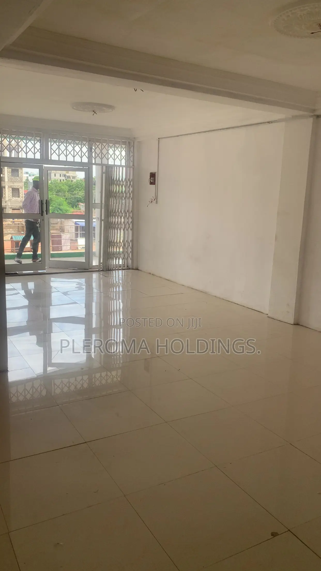 Shop for Rent