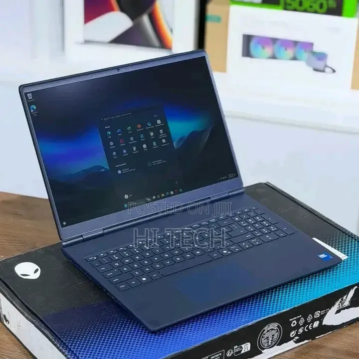 New Laptop Alienware 16 Aurora 32GB Intel Core Ultra 9 SSD 2T