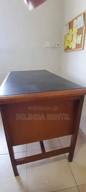 Large Office Desk and Office Table for Sale: Only Pick Up