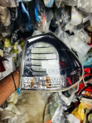 Available for All Your Brand New and Home Used Head and Taillights