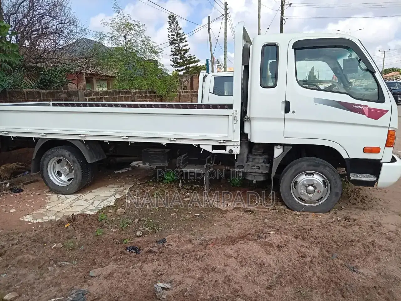 Hyundai Mighty 2