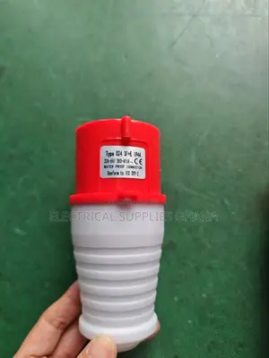 32a 415v 3 Phase Industrial Plug 3p+E Ip44 Waterproof