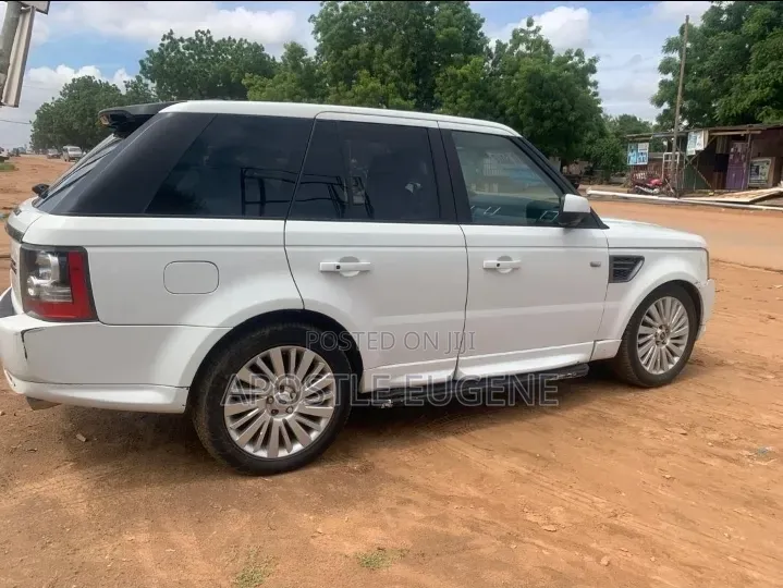 Rover Land 2013 White