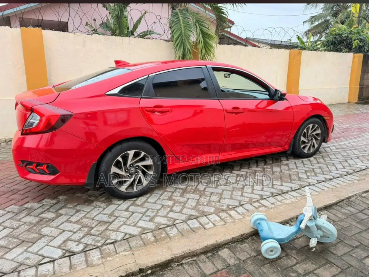 Honda Civic 2018 Red