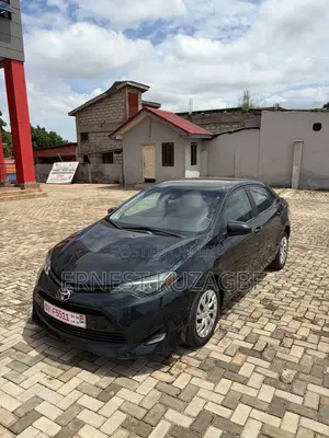 Toyota Corolla 2018 Blue