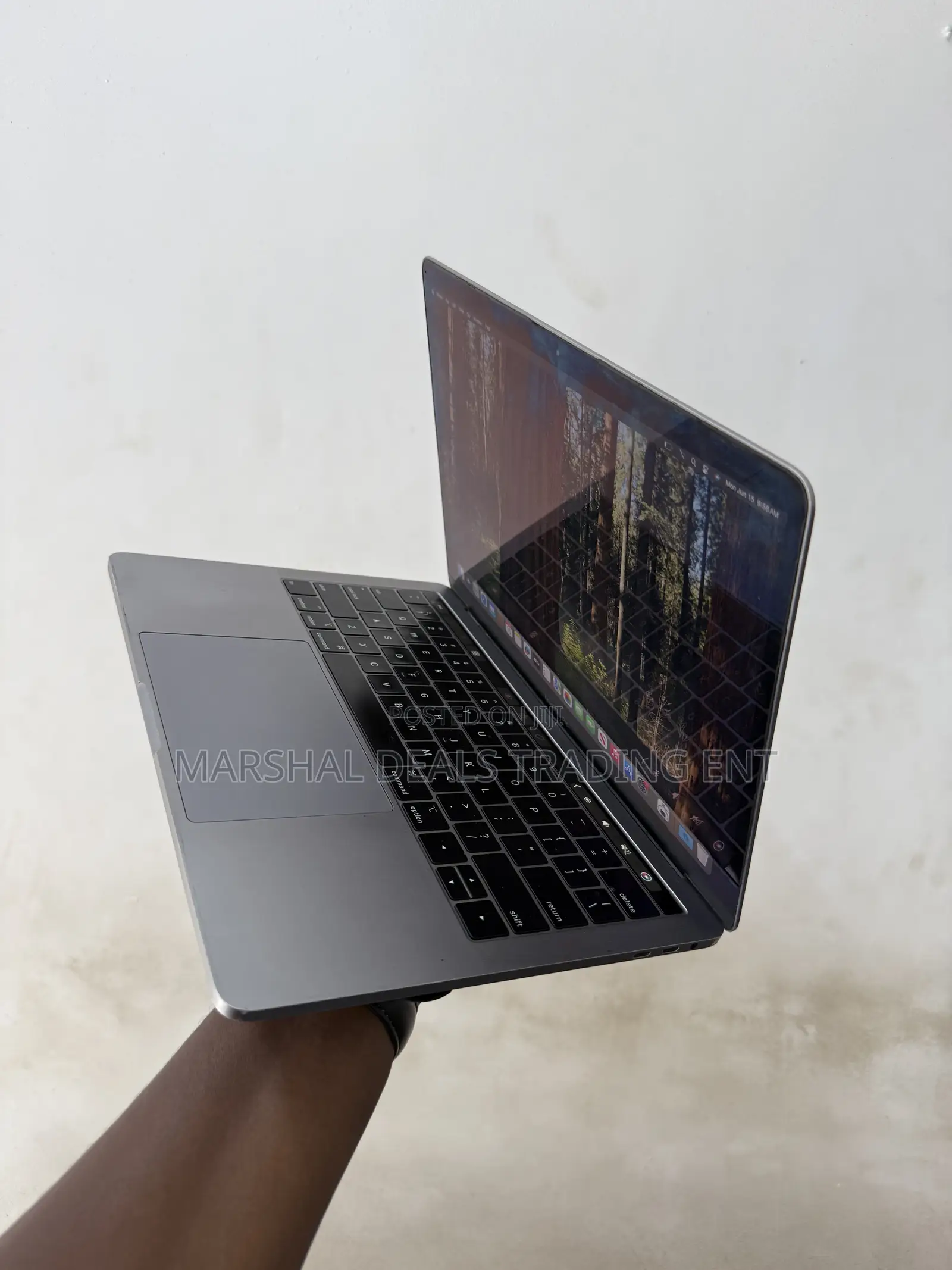 Laptop Apple MacBook Pro 2019 16GB Intel Core i5 SSD 512GB