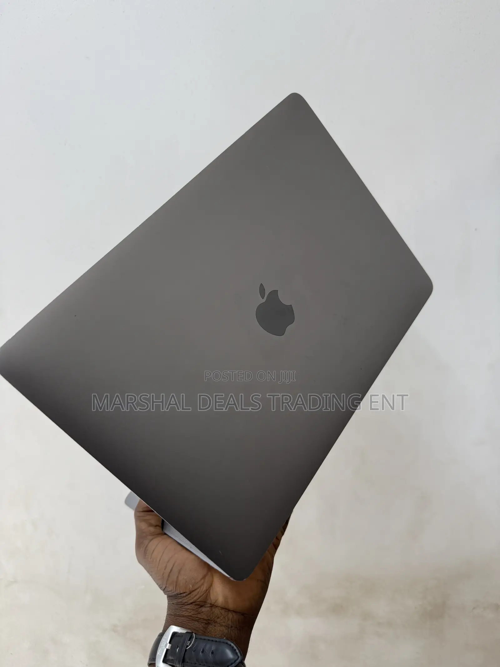 Laptop Apple MacBook Pro 2019 16GB Intel Core i5 SSD 512GB