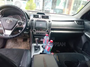 Toyota Camry 2014 Red