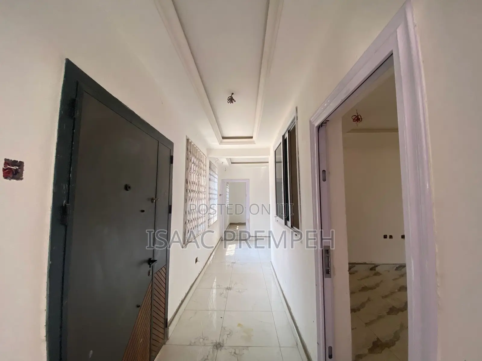 5bdrm House in New Bortianor, West Hills Mall Area for sale