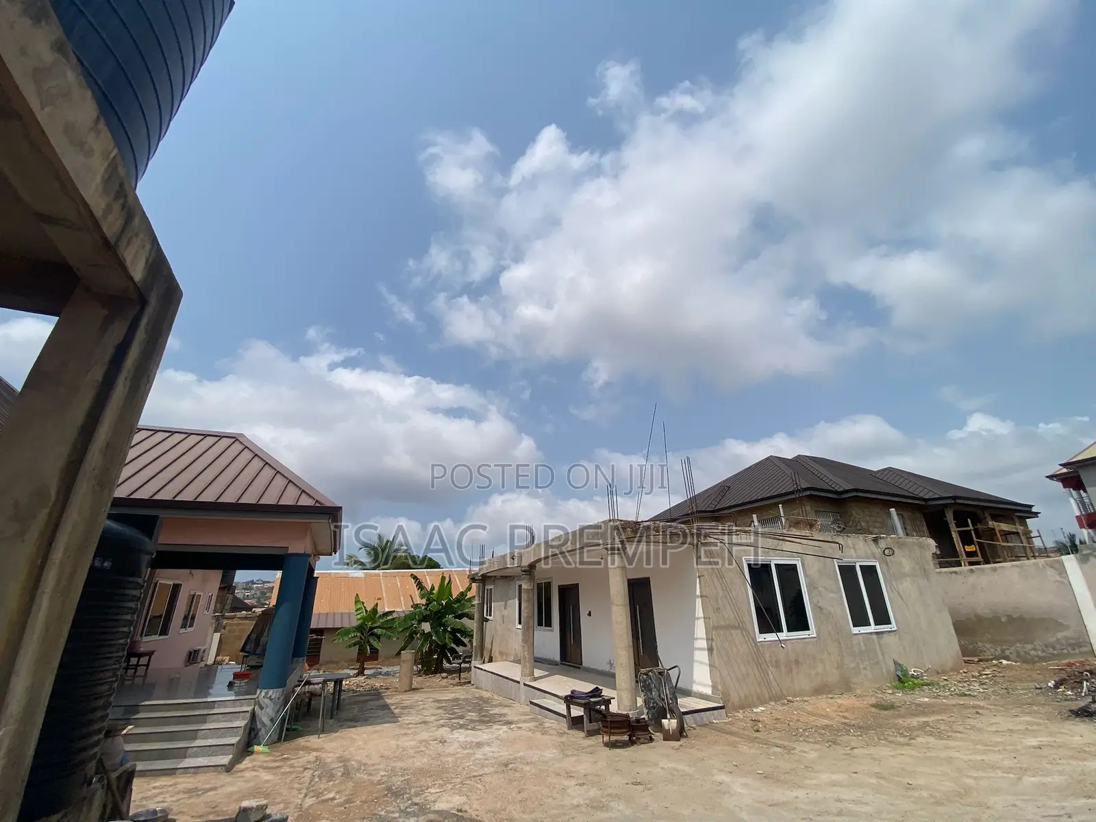 5bdrm House in New Bortianor, West Hills Mall Area for sale