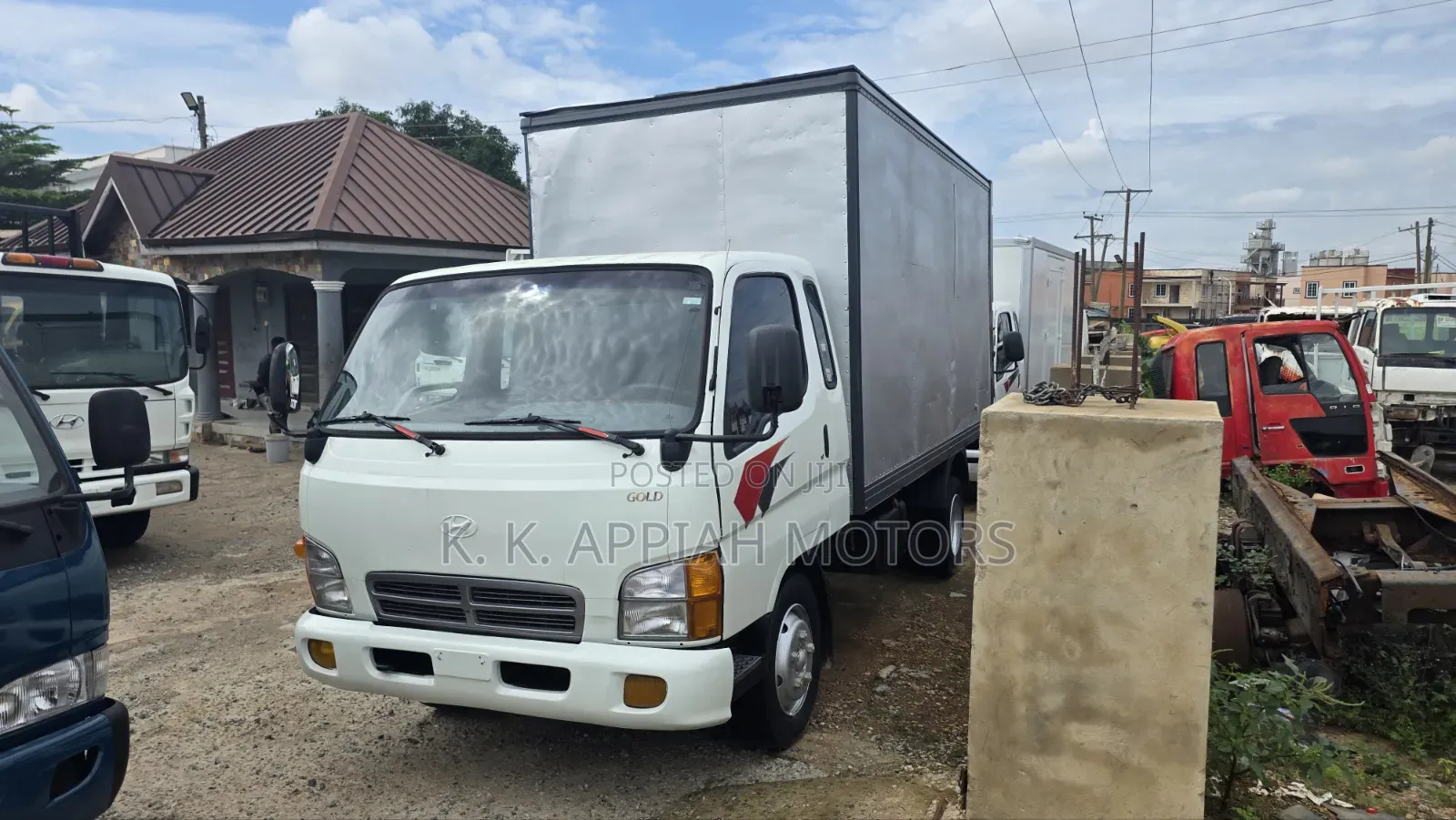 Hyundia Mighty Container Truck