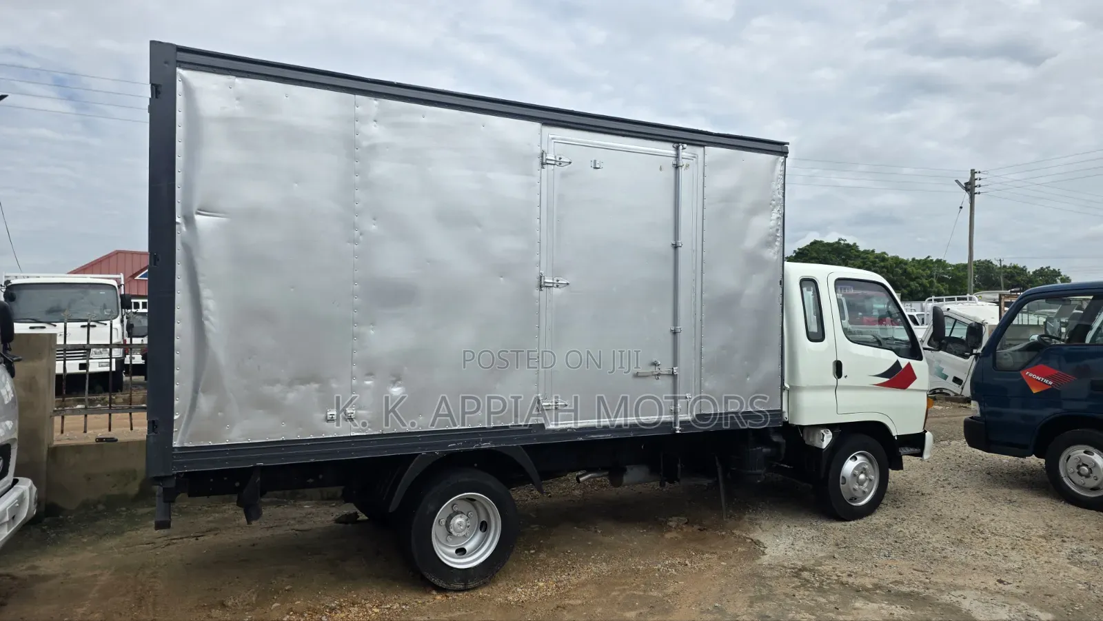 Hyundia Mighty Container Truck