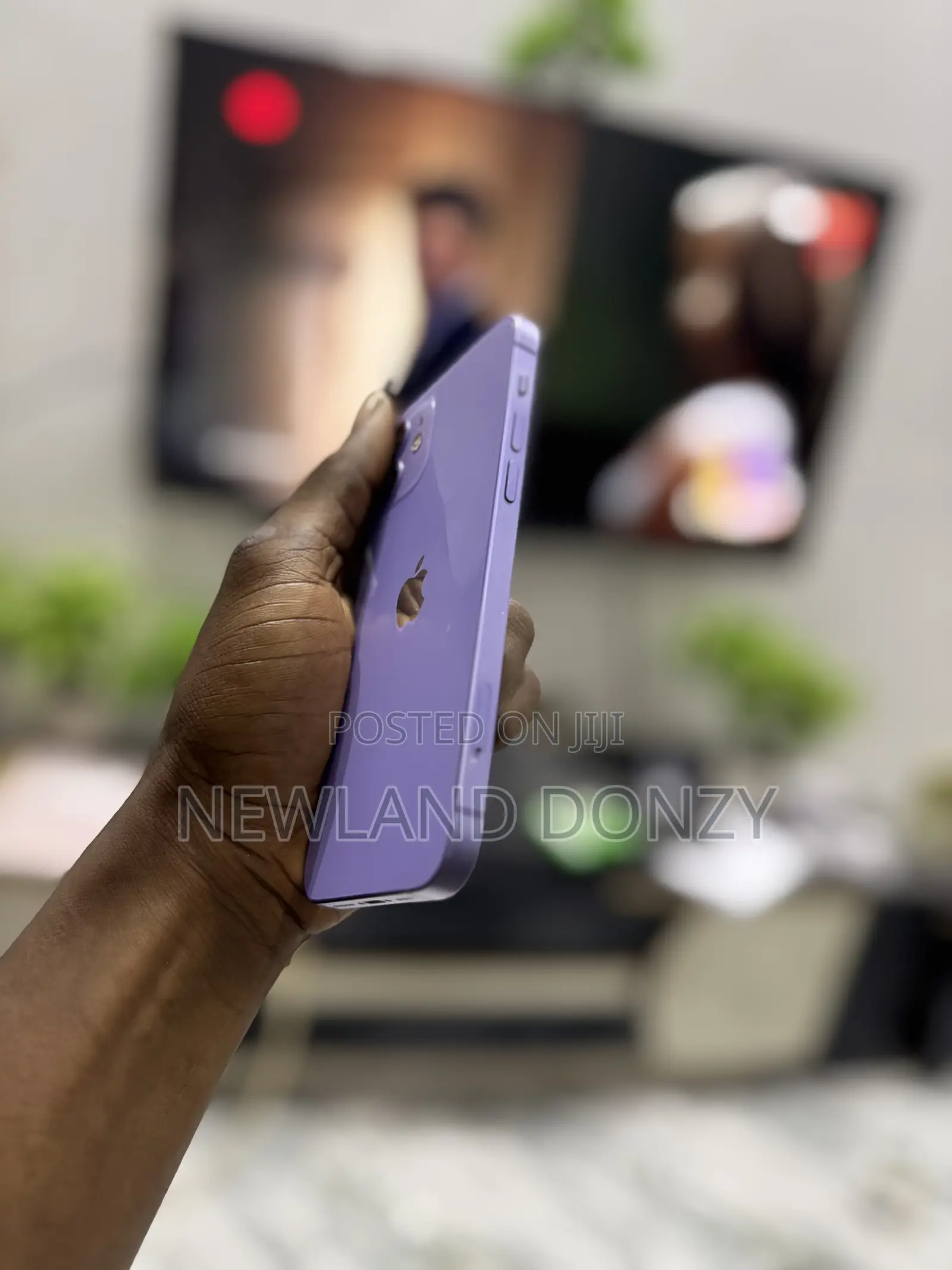 Apple iPhone 12 64 GB Purple