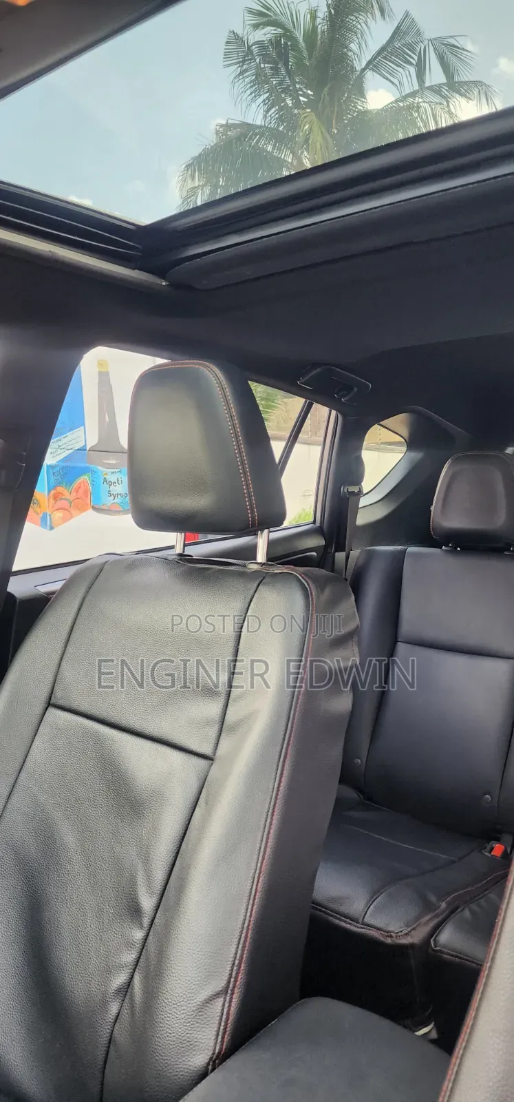 Toyota RAV4 SE 4dr SUV AWD (2.5L 4cyl 6A) 2018 Gray