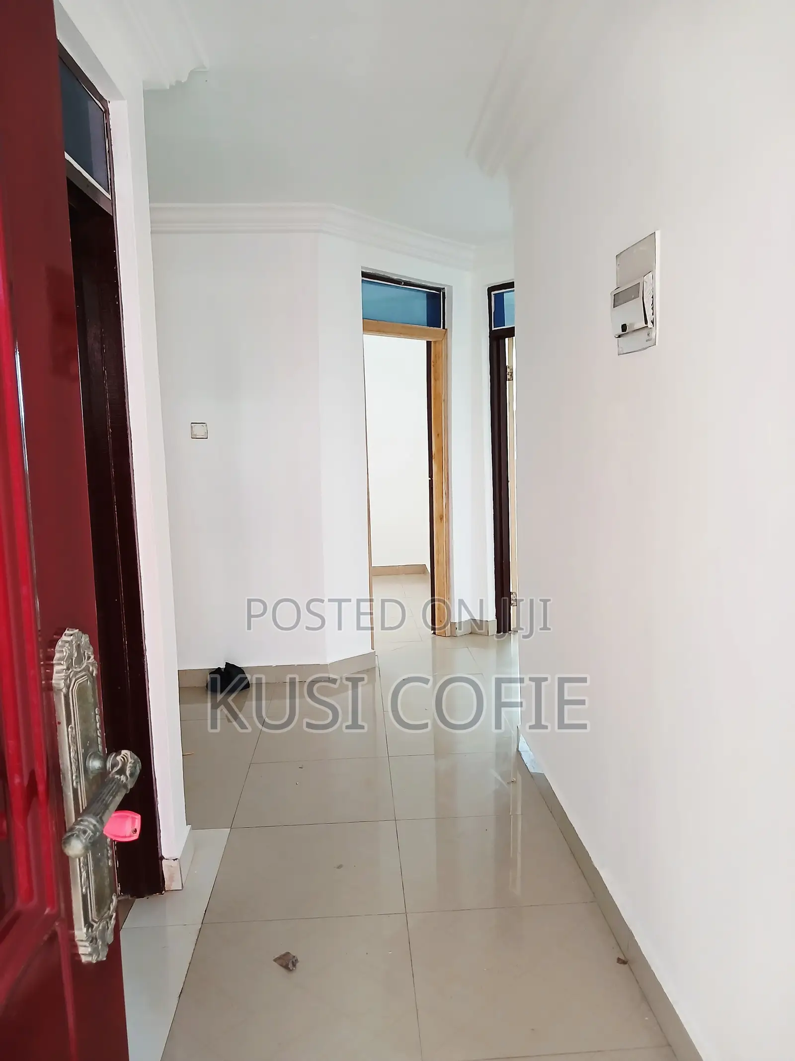 2bdrm Apartment in Ashongman Estate, Pure Water for rent