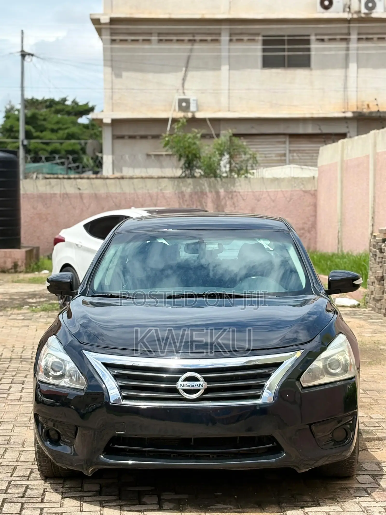 Nissan Altima 2.5 SV 4dr Sedan (2.5L 4cyl CVT) 2014 Black
