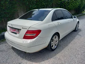 Mercedes-Benz C300 2008 White