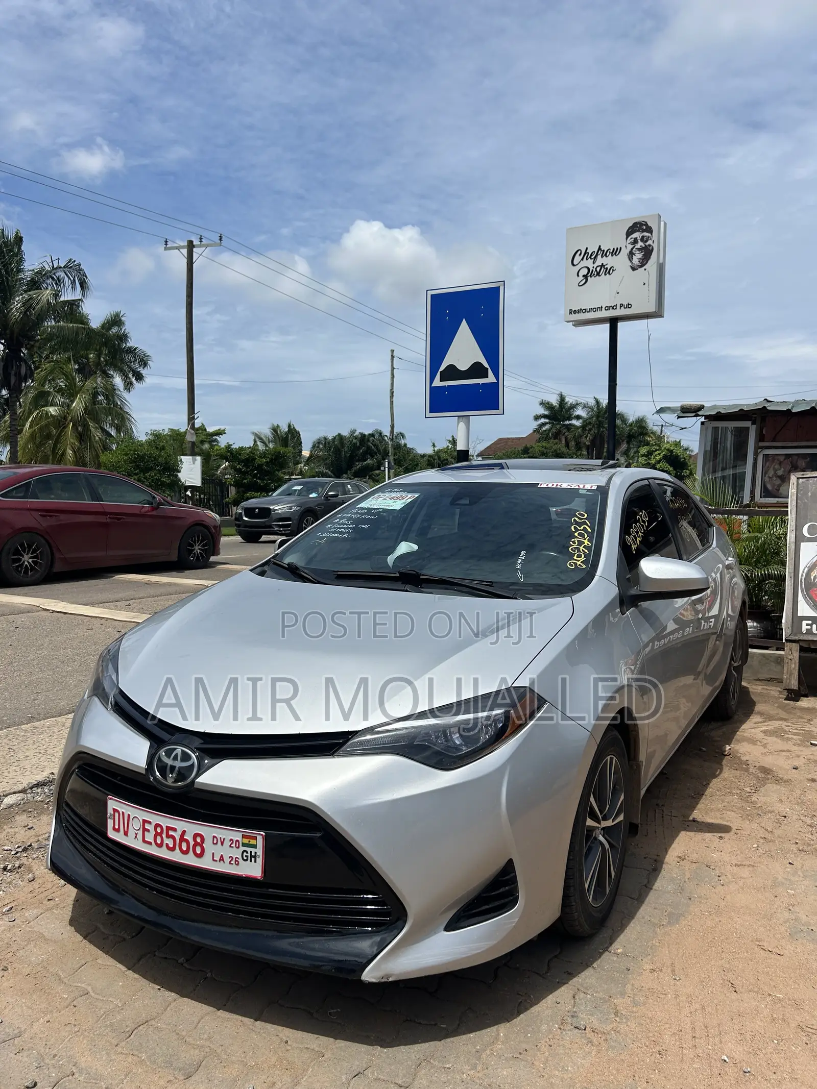 Toyota Corolla LE 4dr Sedan (1.8L 4cyl CVT) 2017 Gray