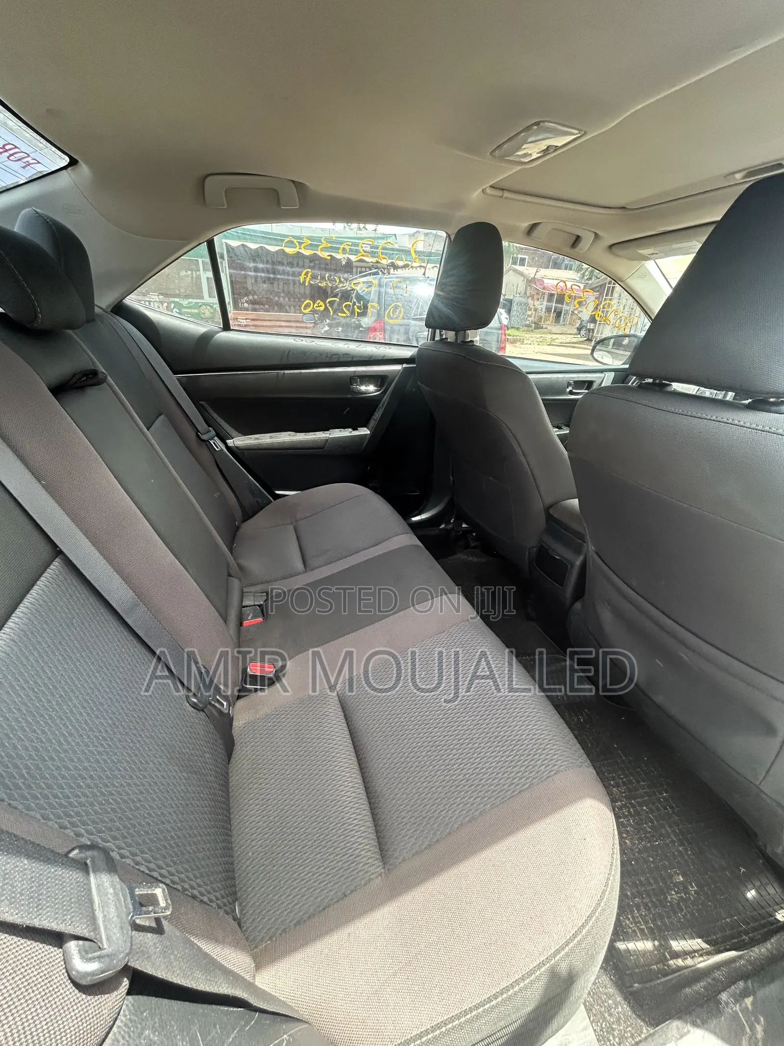 Toyota Corolla LE 4dr Sedan (1.8L 4cyl CVT) 2017 Gray