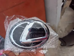 Lexus Rx350 2016,2017,2018,2019,2020,2021,2022 Crown / Logo