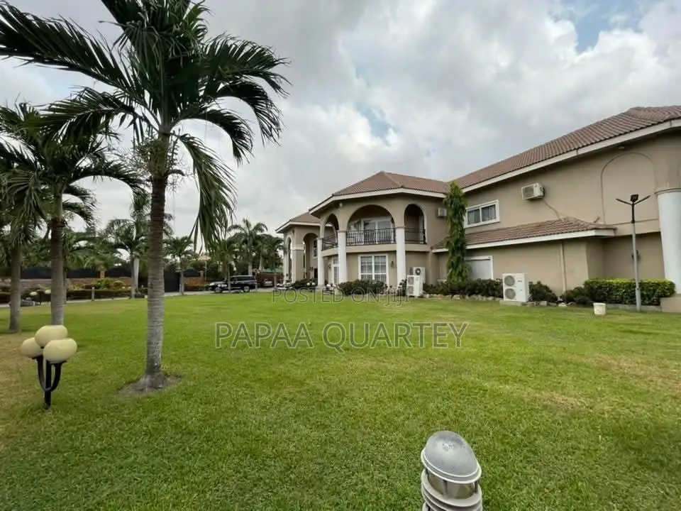 5bdrm House in East Legon for sale