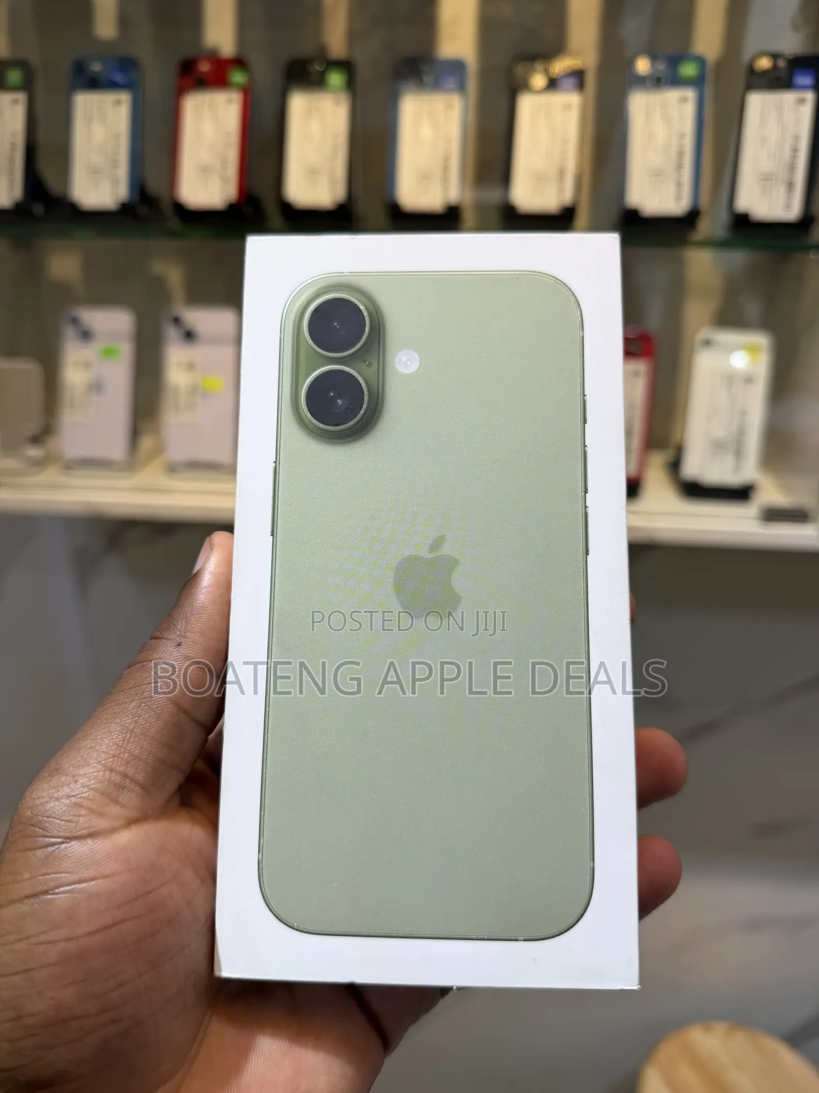 New Apple iPhone 17 256 GB Green