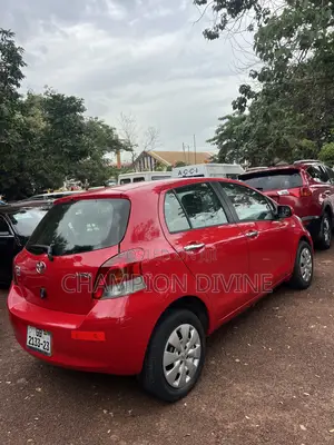 Toyota Yaris 2010 Red