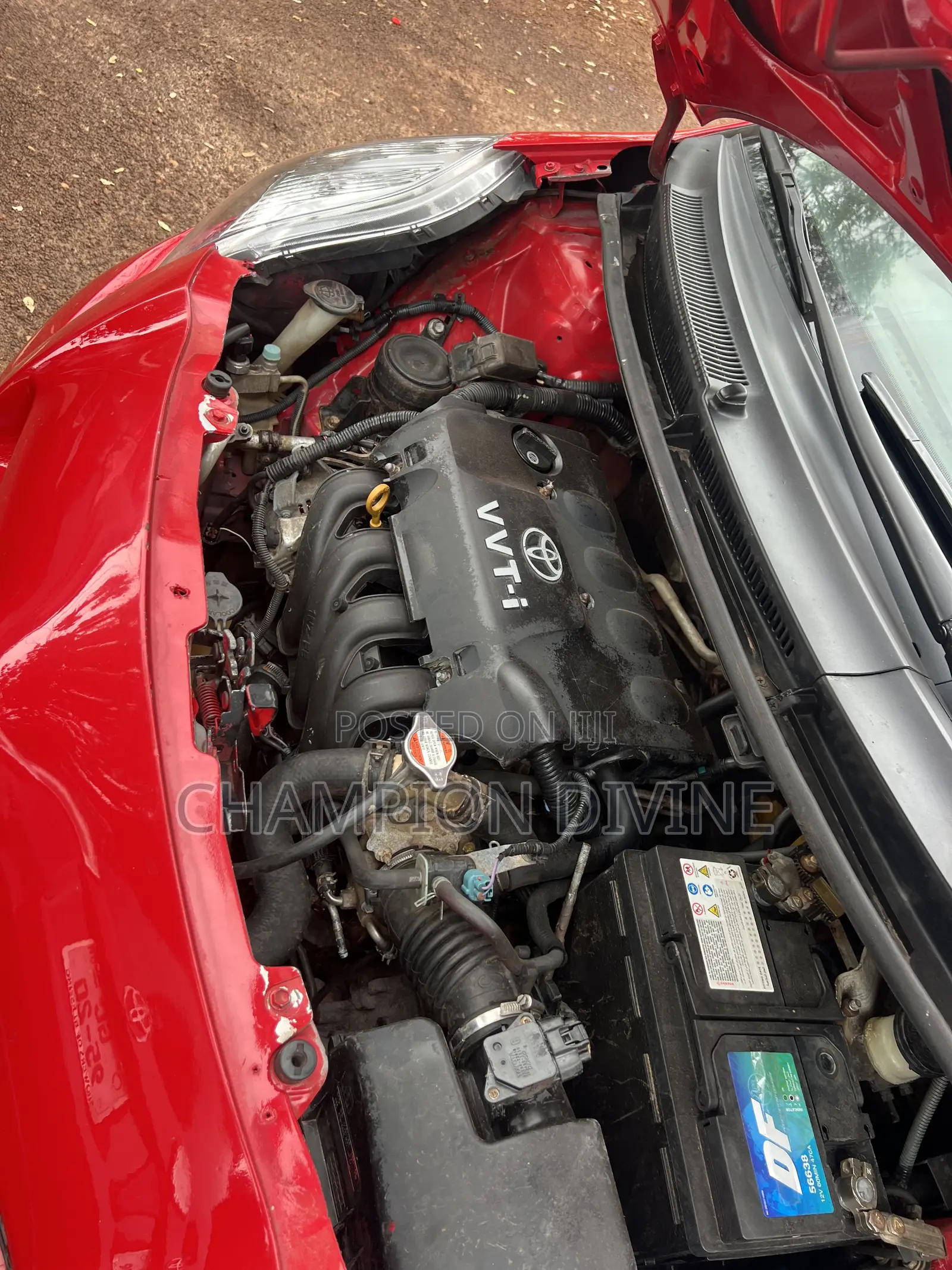Toyota Yaris 2010 Red