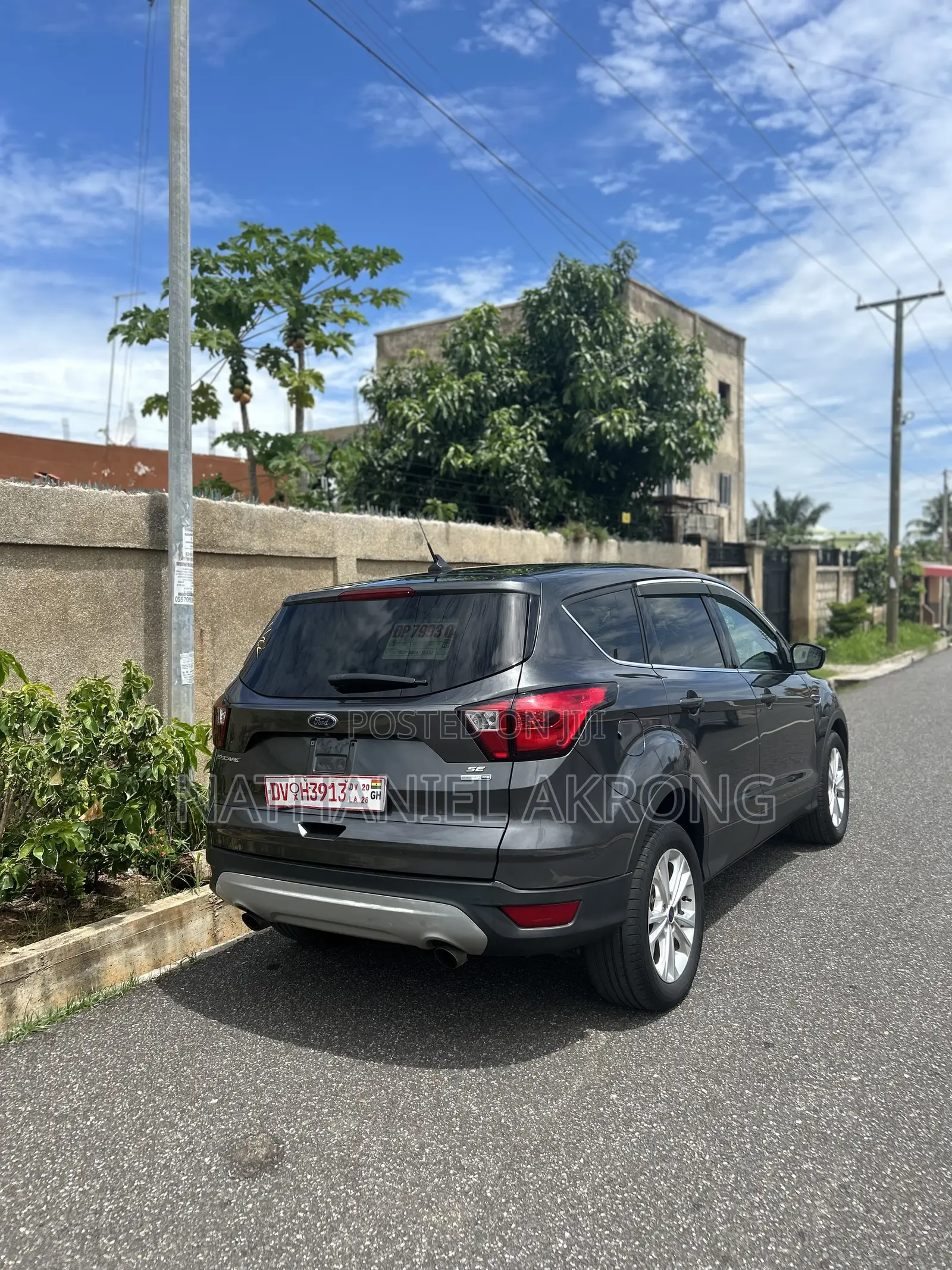 Ford Escape SE 4x4 2019 Gray