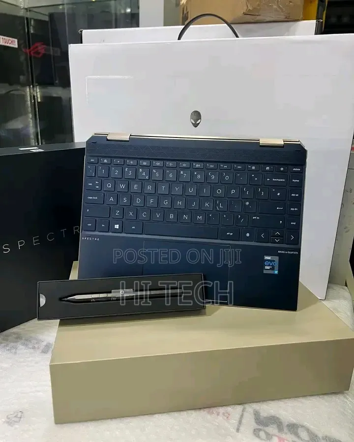 New Laptop HP Spectre X360 16GB Intel Core i7 SSD 512GB