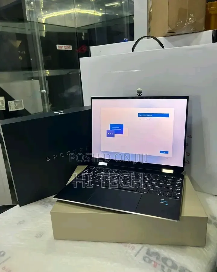 New Laptop HP Spectre X360 16GB Intel Core i7 SSD 512GB