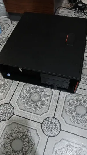 Desktop Computer Lenovo ThinkStation P520 16GB Intel Xeon SSD 256GB